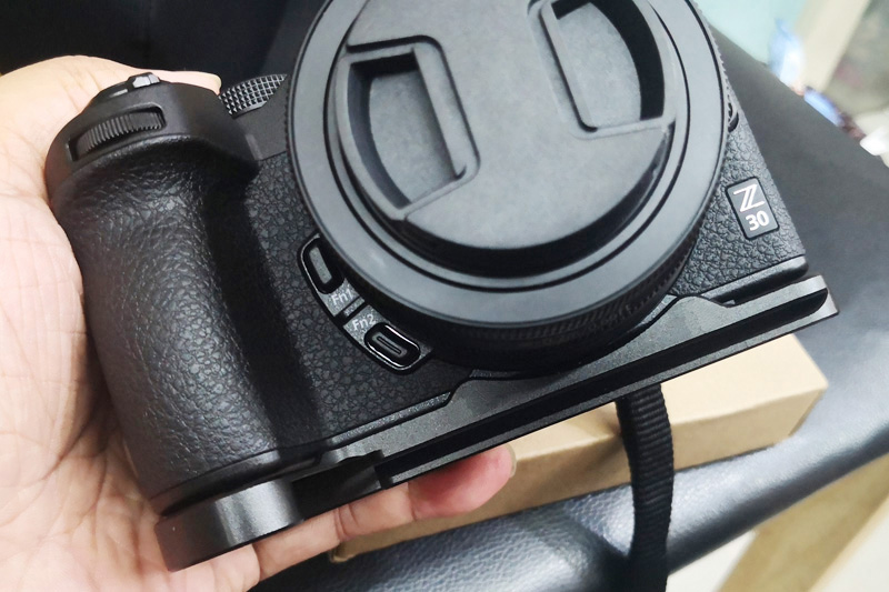لوحة الإفراج السريع لكاميرا Ni - مراجعة Nikon Camera Z50 وسعره
