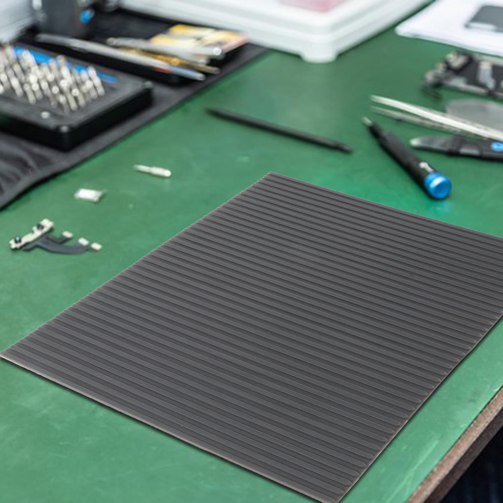 بساط عمل متعدد الاستخدامات لإص - مراجعة Electronics Repair Bench وسعره